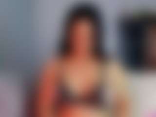 Live cam show with April Adamson - Old on Camming Site