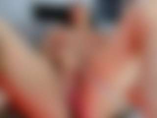 Live cam show with April Adamson - Foot Fetish Latina on Camsoda | colombia