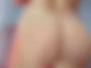 April Adamson's Live Sex Cam Show