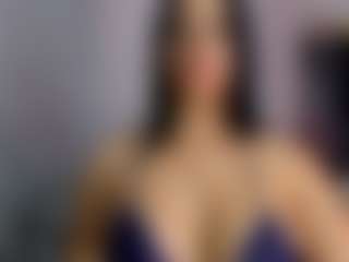 Live cam show with April Adamson - Big Tits Mature on Camsoda