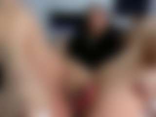 April Adamson's Live Sex Cam Show