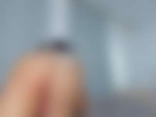 April Adamson's Live Sex Cam Show