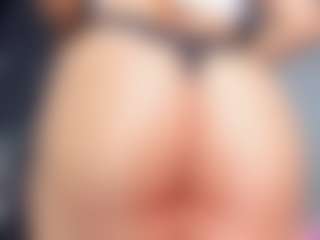 April Adamson's Live Sex Cam Show