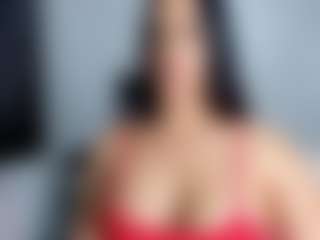 April Adamson MILF webcam performer live streaming