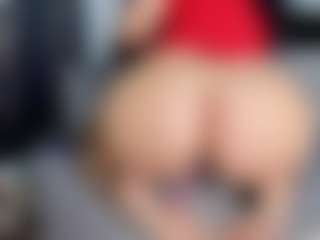 April Adamson's Live Sex Cam Show