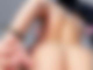 April Adamson's Live Sex Cam Show