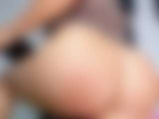 April Adamson's Live Sex Cam Show