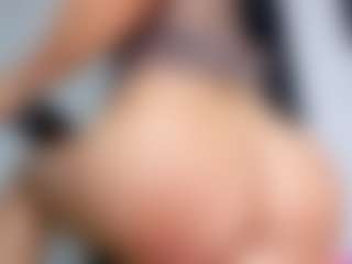April Adamson's Live Sex Cam Show