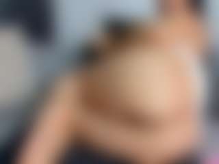 April Adamson's Live Sex Cam Show