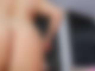 April Adamson's Live Sex Cam Show