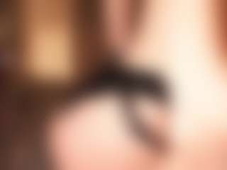 eseniyalove's Live Sex Cam Show