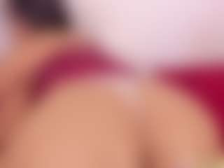 Live cam show with Megara - Bedroom Ebony on Camsoda