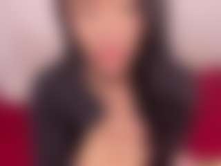 Live cam show with Megara - Amateur on TeamSkeetLive