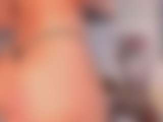 ambercroft MILF webcam performer live streaming