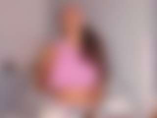 Live cam show with ambercroft - Brown Hair on friskycurves.com