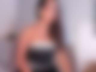 ambercroft MILF webcam performer live streaming