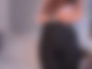 ambercroftとのライブチャットショー - CamsodaのAnal MILF