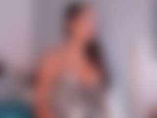 Live cam show with ambercroft - Brown Hair MILF on WildCum