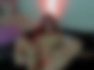 cynthiaa's Live Sex Cam Show