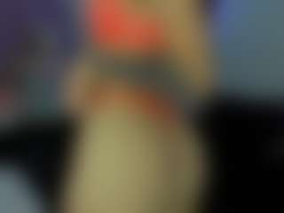 cynthiaa's Live Sex Cam Show