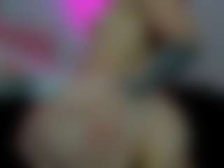 cynthiaa's Live Sex Cam Show