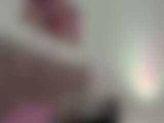 Live cam show with cynthiaa - Bikini on liverealitysex.com