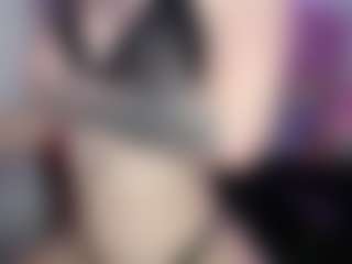 cynthiaa's Live Sex Cam Show