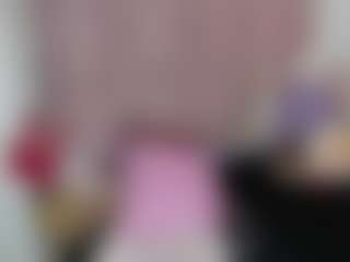Live cam show with cynthiaa - Cosplay on Streamer API