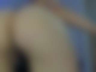 Live cam show with cynthiaa - Small Tits Toys on parknlotfishbdy