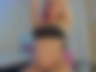 Live cam show with cynthiaa - Green Eyes on Lustler