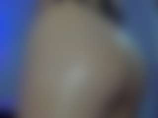 cynthiaa's Live Sex Cam Show