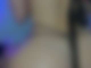 Live cam show with cynthiaa - Gamer Mature on boobsie.com