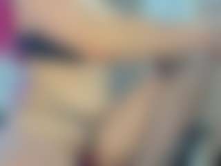 cynthiaa's Live Sex Cam Show