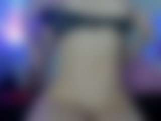 cynthiaa's Live Sex Cam Show