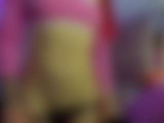 cynthiaa's Live Sex Cam Show