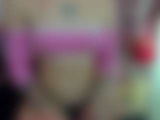 cynthiaa's Live Sex Cam Show