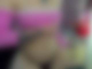 cynthiaa's Live Sex Cam Show