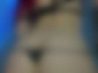 cynthiaa's Live Sex Cam Show