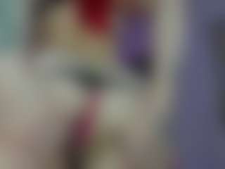 cynthiaa's Live Sex Cam Show