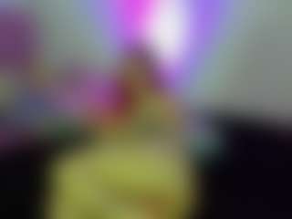 cynthiaa's Live Sex Cam Show