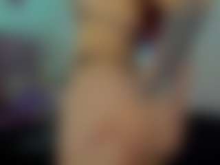 cynthiaa's Live Sex Cam Show