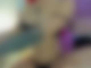 Live cam show with cynthiaa - Cosplay Granny on CamSextacy