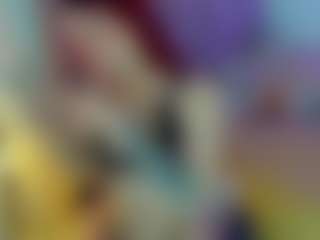 Live cam show with cynthiaa - Living Room on CamClone