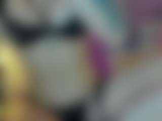 cynthiaa's Live Sex Cam Show