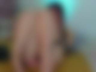 cynthiaa's Live Sex Cam Show