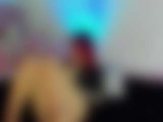 Live cam show with cynthiaa - Average on Gym Cam Girls