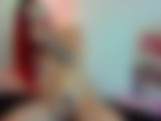 cynthiaa's Live Sex Cam Show