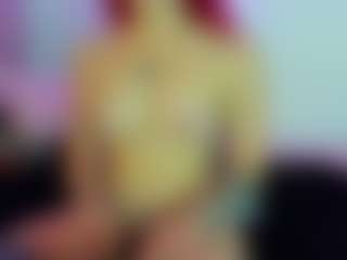 cynthiaa's Live Sex Cam Show