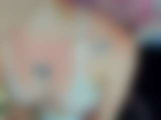 Live cam show with cynthiaa - Tease Red Hair on Camversity
