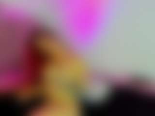 Live cam show with cynthiaa - Bedroom Red Hair on TastyBlacksLive